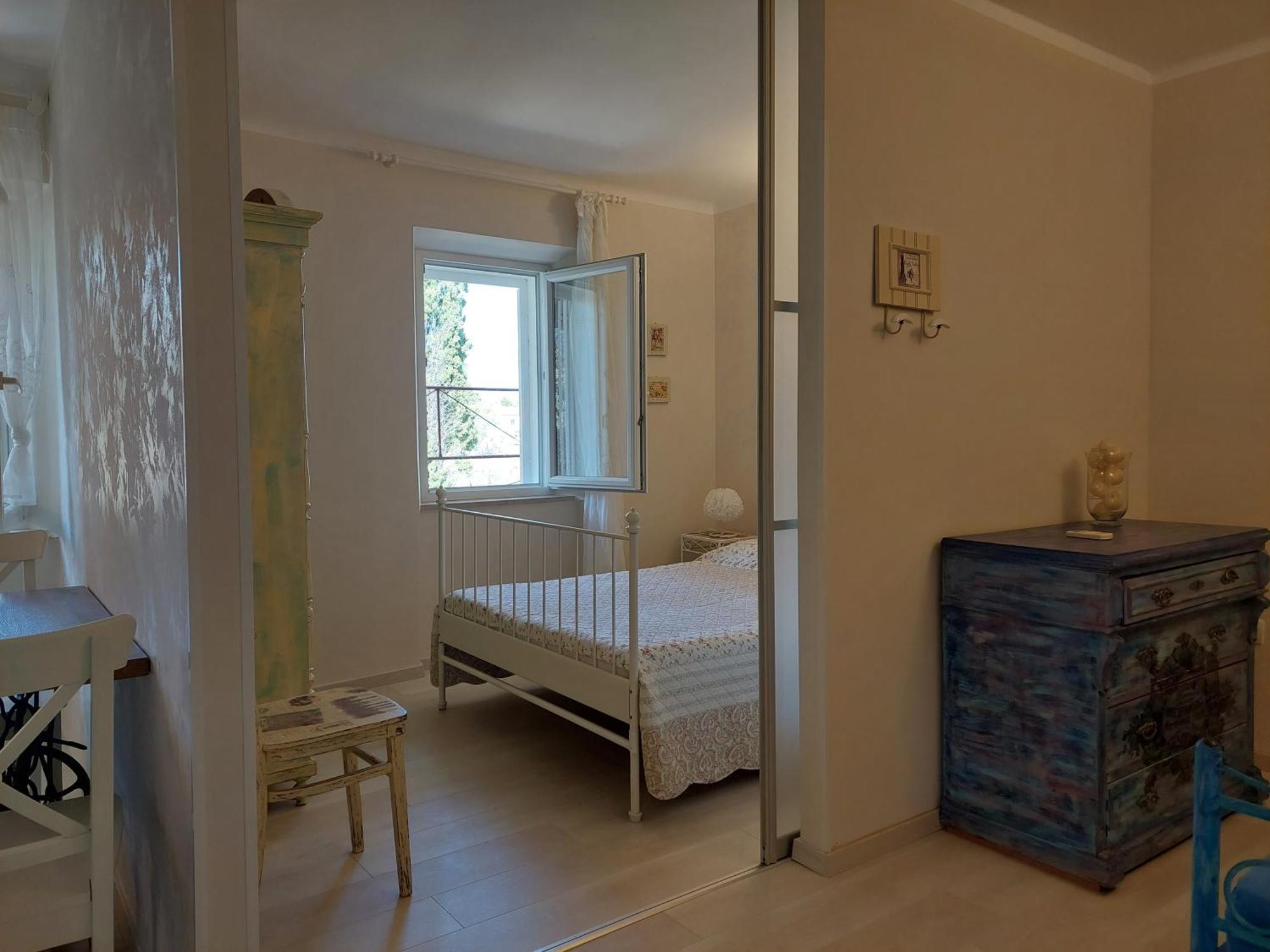 Beach Apartments Lovran Bagian luar foto